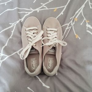 Light grey Keds in great condition, size 8.